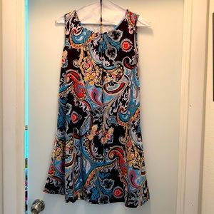 Multi-colored dress,very soft. Comes with tie belt